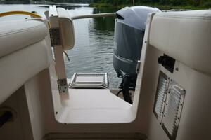 2016 Grady-White Express 330 thumbnail 84