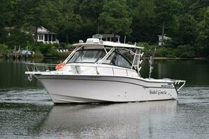 2016 Grady-White Express 330 thumbnail 24