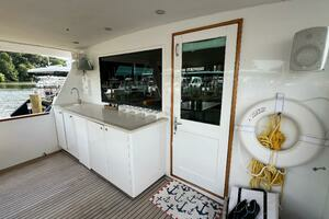 1987 Hatteras Motoryacht thumbnail 50