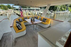 1987 Hatteras Motoryacht thumbnail 49