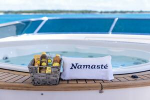 2013 Benetti Classic thumbnail 49
