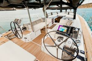 DICTADOR 2022 Beneteau Oceanis 62 Yacht For Sale in La Paz 