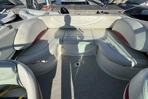 24ft Maxum Yacht For Sale