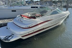 24ft Maxum Yacht For Sale