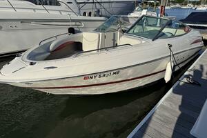 24ft Maxum Yacht For Sale
