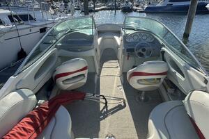 24ft Maxum Yacht For Sale