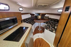 2013 Pursuit 345 Offshore thumbnail 25