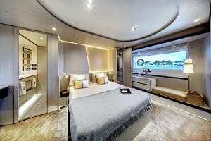 Transcendence 78ft Azimut Yacht For Sale