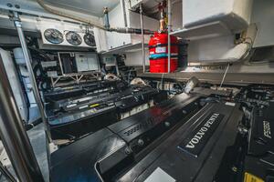 Transcendence 78ft Azimut Yacht For Sale
