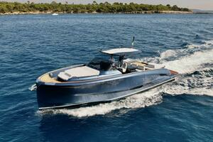  2023 Solaris SP 44 Yacht For Sale in North Miami Beach FL