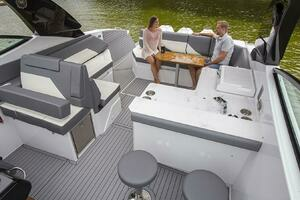  2020 Cruisers Yachts 38 GLS Yacht For Sale in Miami FL