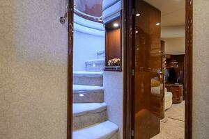 2005 Marquis 65 Motor Yacht thumbnail 15