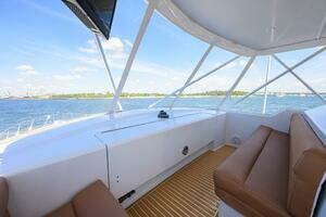 2001 Hatteras Convertible thumbnail 46