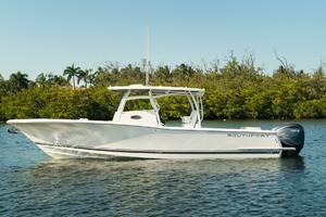 33 FE 33ft Southport Yacht For Sale