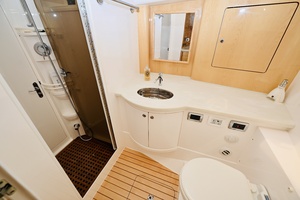 47ft Intrepid Yacht For Sale