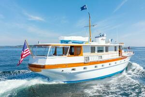 1958 Trumpy Fantail Houseboat thumbnail 32