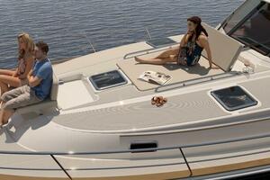 Photo 4515805 for 2026 Sabre 51 Salon Express  