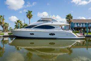 2007 Lazzara Yachts 74 Motor Yacht thumbnail 111