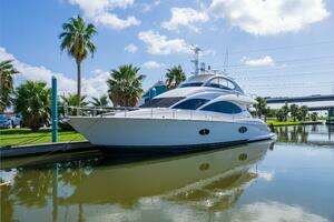 2007 Lazzara Yachts 74 Motor Yacht thumbnail 110