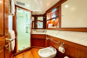 1996 Perini Navi Custom thumbnail 22