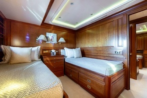 1996 Perini Navi Custom thumbnail 5