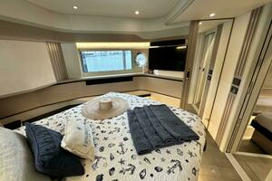 2023 Absolute 52 Navetta thumbnail 23