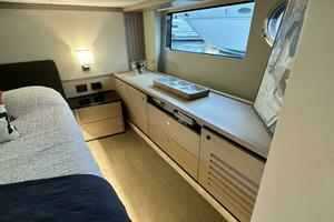 2023 Absolute 52 Navetta thumbnail 17