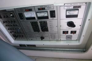 1988 Trojan 12 Meter Convertible thumbnail 11