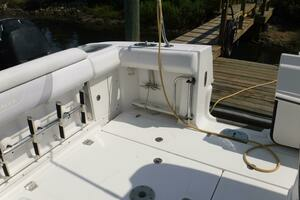 2014 Boston Whaler 370 Outrage thumbnail 21