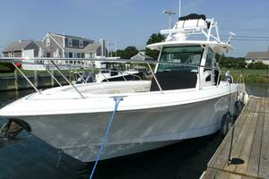 2014 Boston Whaler 370 Outrage thumbnail 12