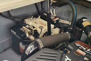 2003 Sea Ray 340 Sundancer thumbnail 18