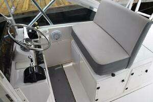 1995 Blackfin Combi 33 thumbnail 11