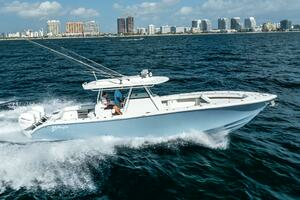  2018 Yellowfin 39 Offshore Yacht For Sale in Ft Lauderdale FL