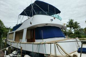 1987 Marine Trader Wide Body thumbnail 6