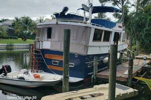 1987 Marine Trader Wide Body thumbnail 13