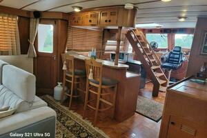 1987 Marine Trader Wide Body thumbnail 66