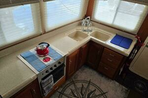 2003 American Tug 34 thumbnail 9