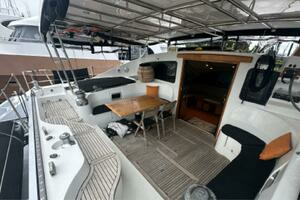 Lolalita 1996 Privilege 65 Yacht For Sale in Auckland 