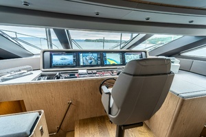 2023 Ferretti Yachts Ferretti 1000 thumbnail 30