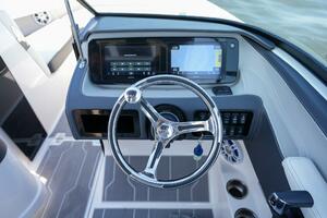 Photo 4631496 for 2023 Regal LX6  