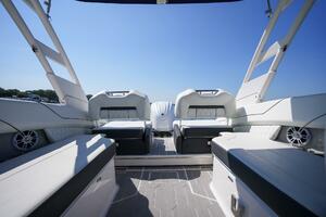 Photo 4631480 for 2023 Regal LX6  