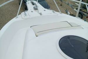 2003 Mako 252 thumbnail 12