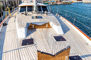 CABOCHON 2004 Ta Chiao Bro Fontaine 92 Yacht For Sale in Newport RI