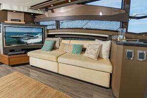 2013 Marquis 63 Sport Yacht thumbnail 27