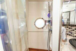 2013 Marquis 63 Sport Yacht thumbnail 60