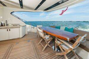 2013 Marquis 63 Sport Yacht thumbnail 23