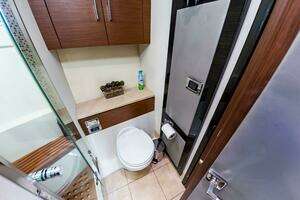 2013 Marquis 63 Sport Yacht thumbnail 69