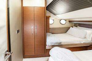 2013 Marquis 63 Sport Yacht thumbnail 63