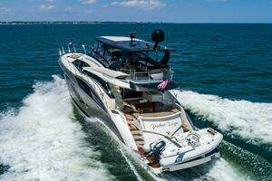 2013 Marquis 63 Sport Yacht thumbnail 4