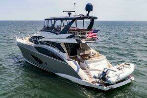 2013 Marquis 63 Sport Yacht thumbnail 3